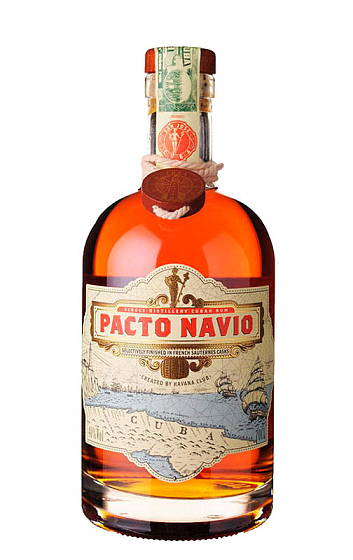 Rhum Pacto Navio