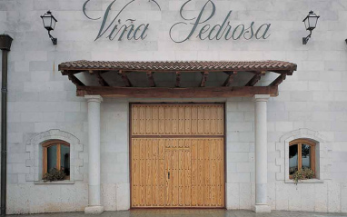 Entrada a la bodega