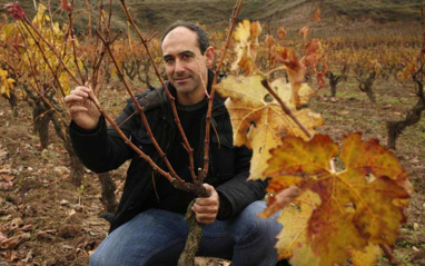 Miguel Angel Rodríguez en la viña