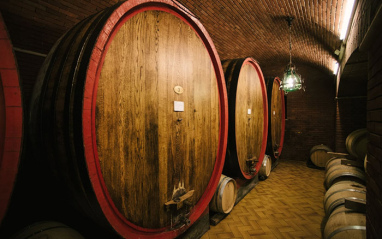 Sala de crianza de Viñedos de Allegrini