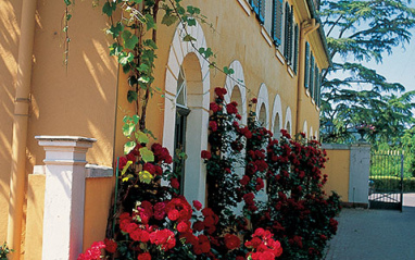 Detalle exterior de la bodega