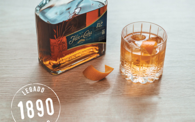 Estuche Flor de Caña Centenario 12 Años con Vaso