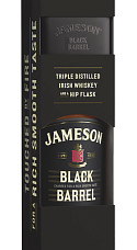 Jameson Black Barrel con astuccio e fiaschetta nera